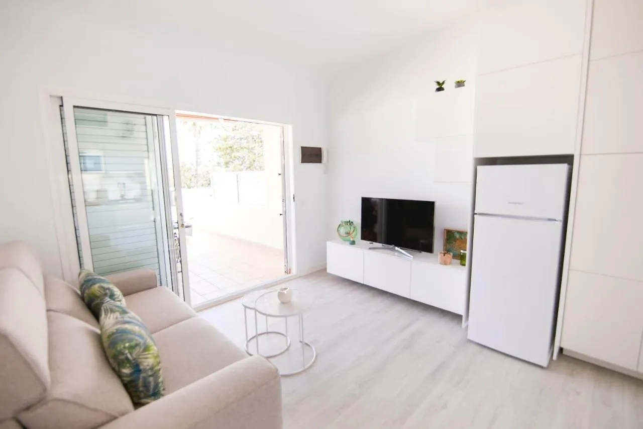 Deluxe Apartment. 50 Meters Beach San Agustin  Apartment